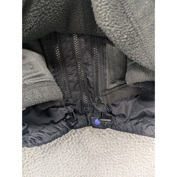 North Face Boys 14/16 Black System Snow Jacket Fleece and Outer Jacket *FLAWS* - Picture 10 of 13